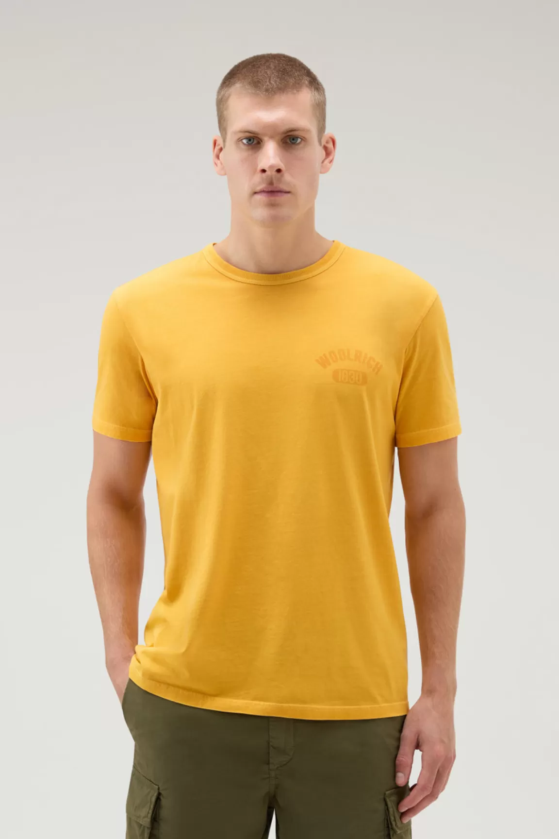 Woolrich Achteraf Geverfde T-shirt Van Puur Katoen Golden Glow Discount