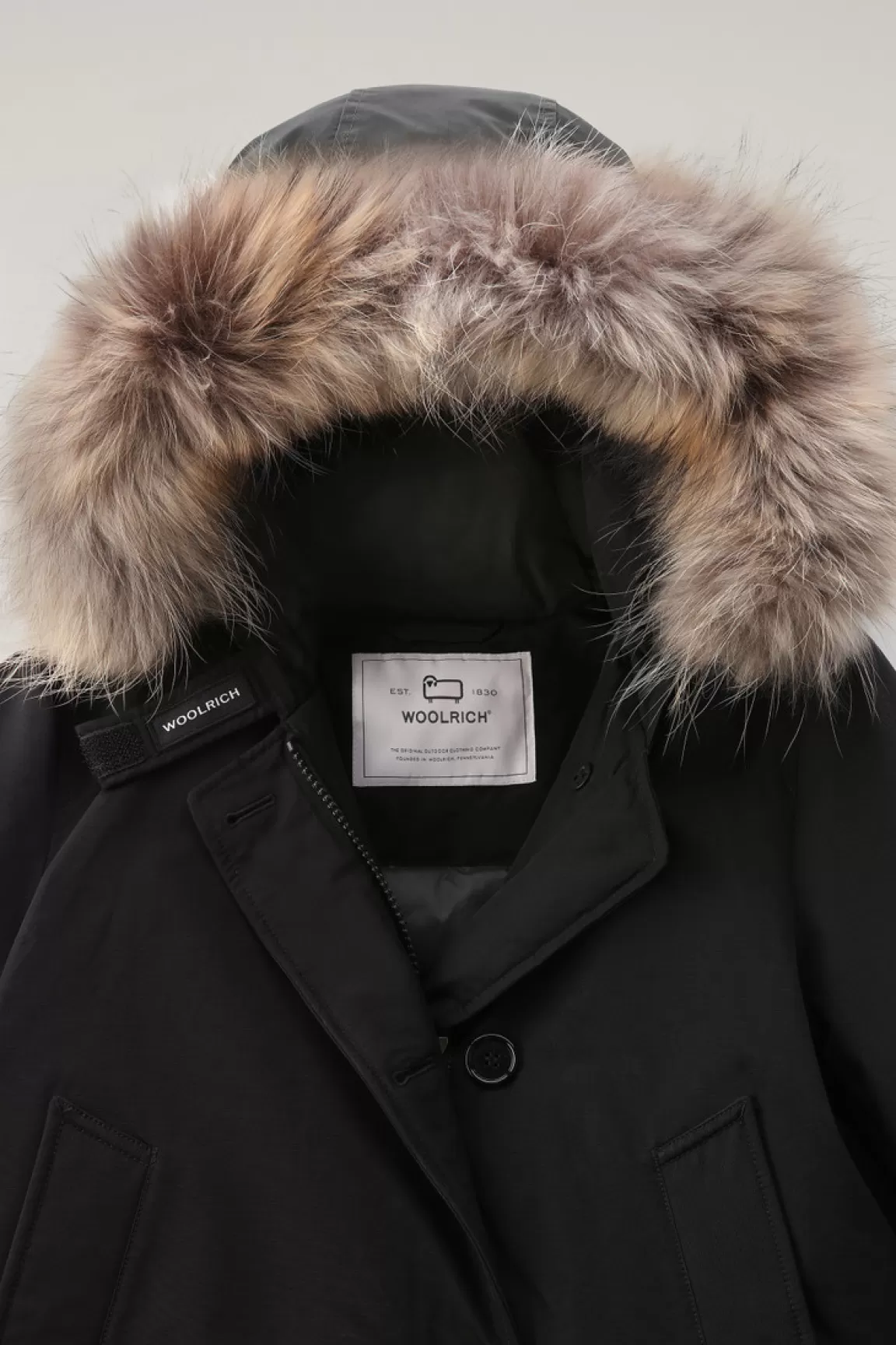 Woolrich Arctic Parka Van Ramar Cloth Met Vier Zakken En Afneembaar Bont Black Discount