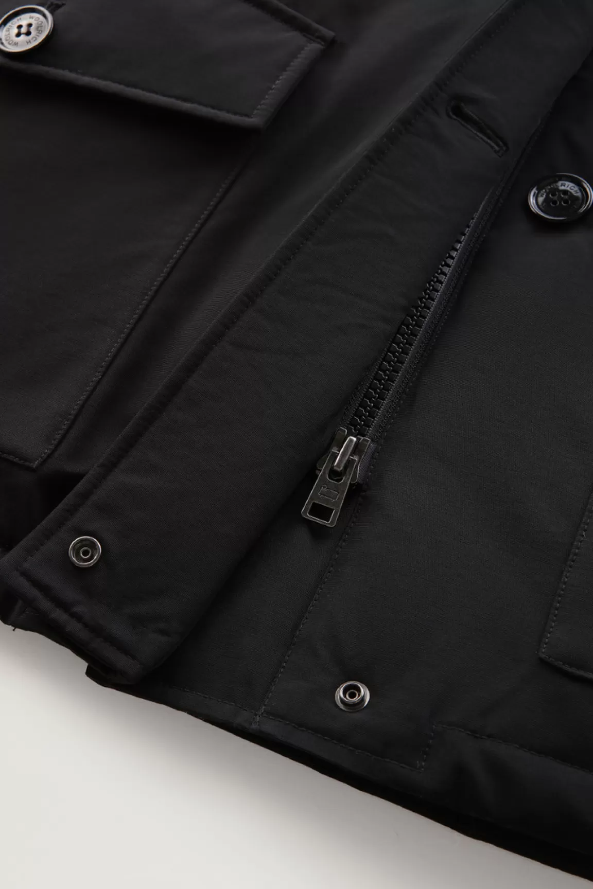 Woolrich Arctic Parka Van Ramar Cloth Met Vier Zakken En Afneembaar Bont Black Discount