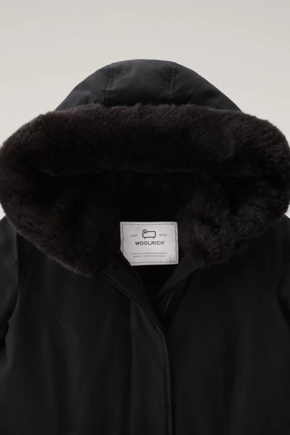 Woolrich Beaker Parka Met Imitatiebont In Ramar Cloth Black Discount