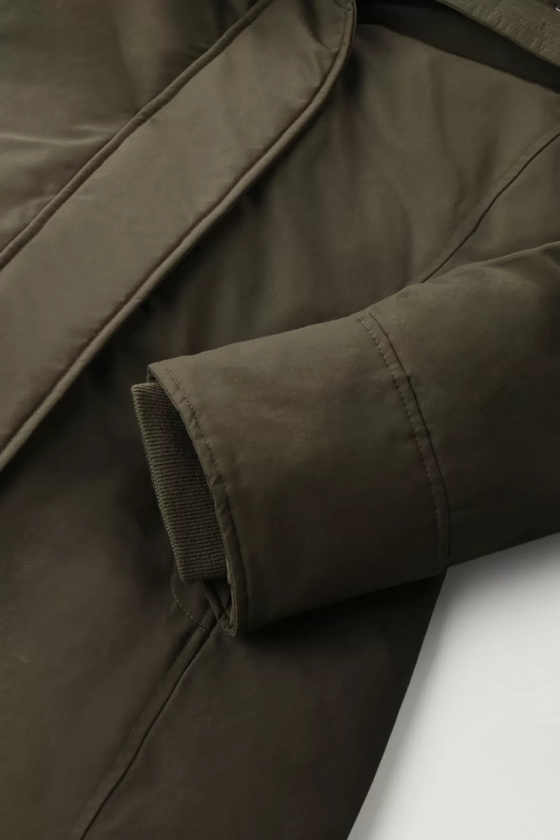 Woolrich Boulder Parka Van Ramar Cloth Met Capuchon En Afneembare Rand Van Imitatiebont Dark Green Sale