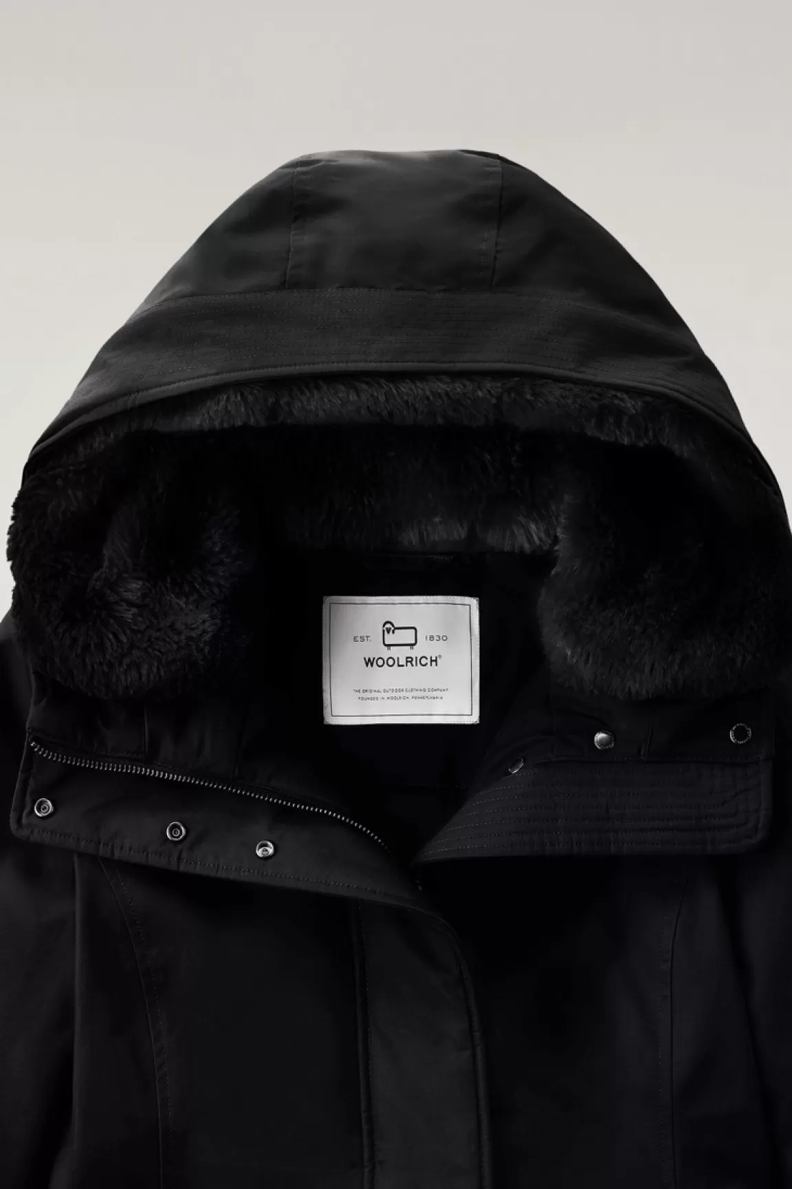 Woolrich Boulder Parka Van Ramar Cloth Met Capuchon En Afneembare Rand Van Imitatiebont Black Hot