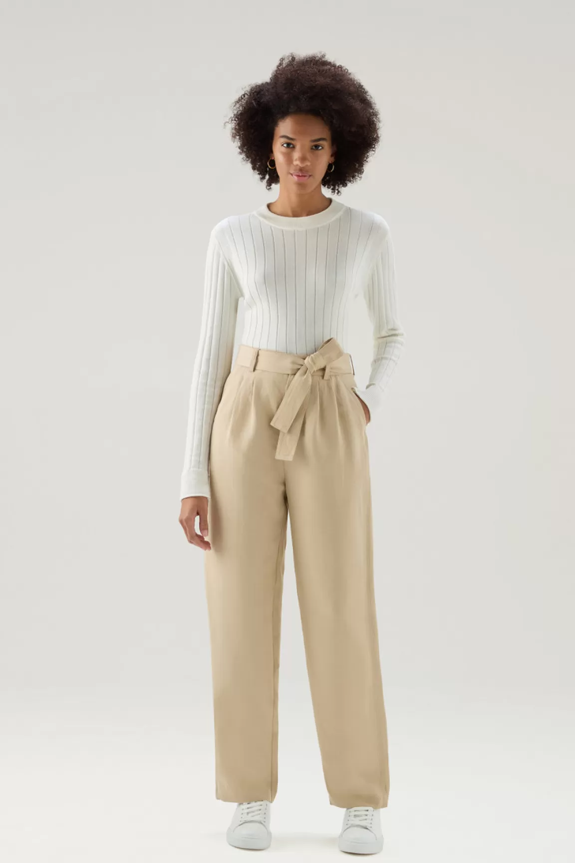 Woolrich Broek Met Riem Van Linnen Feather Beige Store