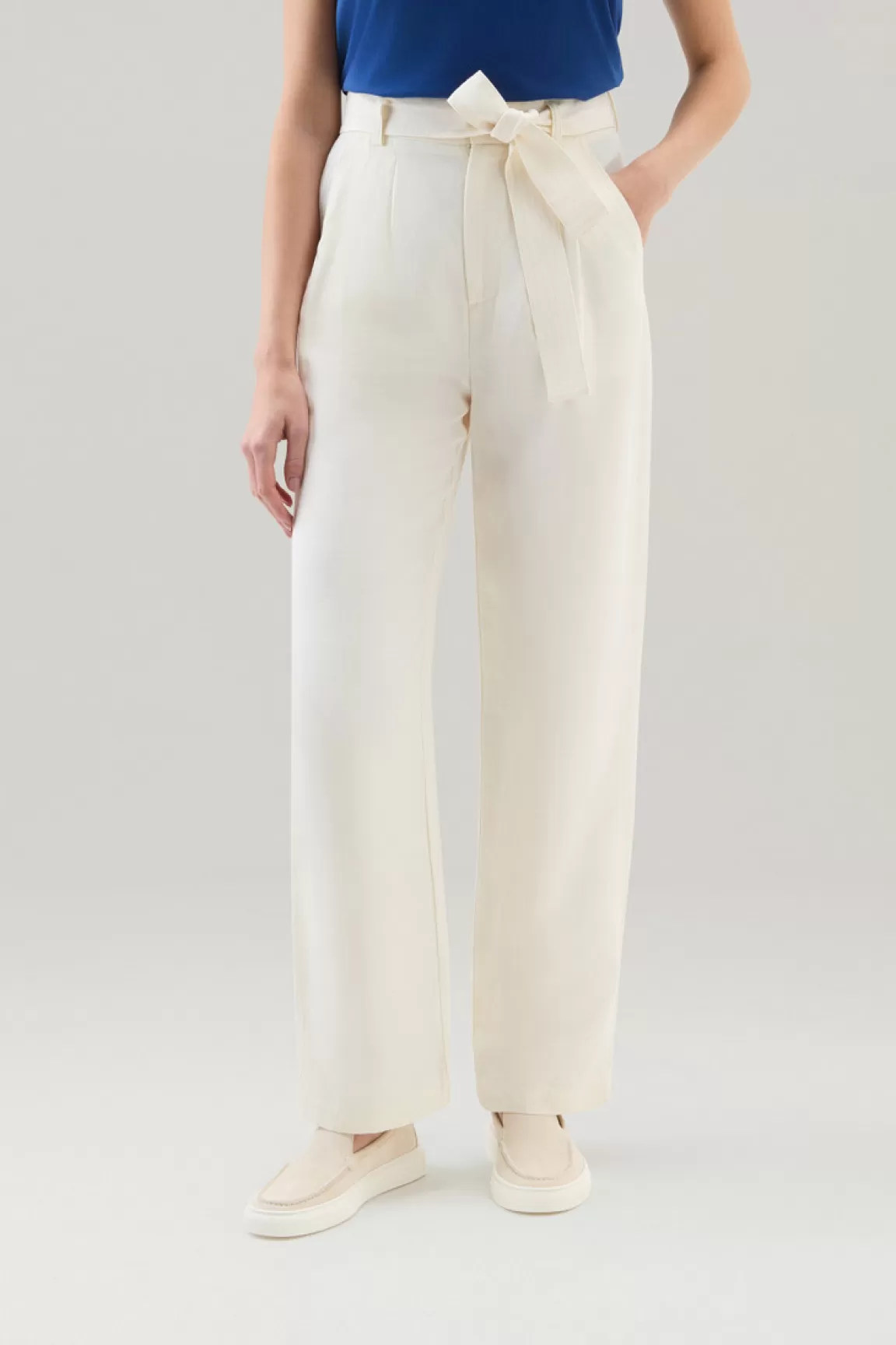 Woolrich Broek Met Riem Van Linnen Plaster White Clearance