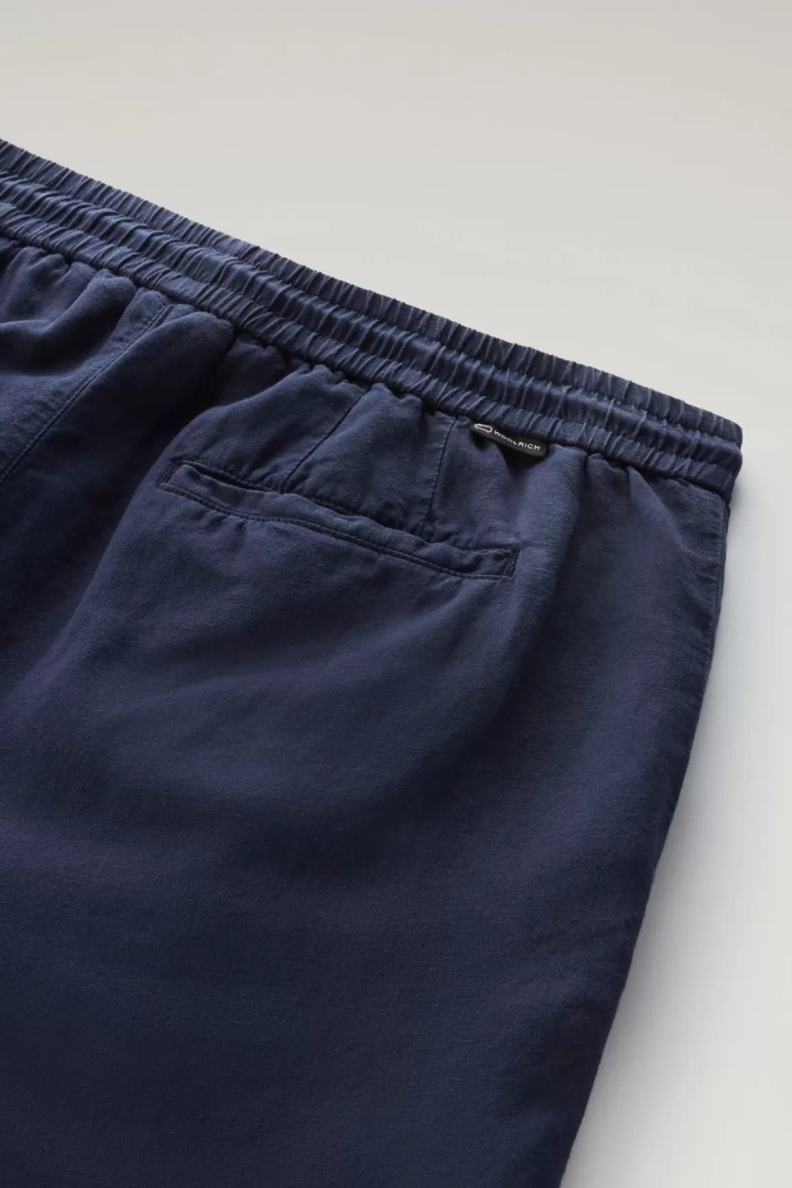 Woolrich Cargobroek Van Een Mix Van Achteraf Geverfd Katoen En Linnen Maritime Blue Online