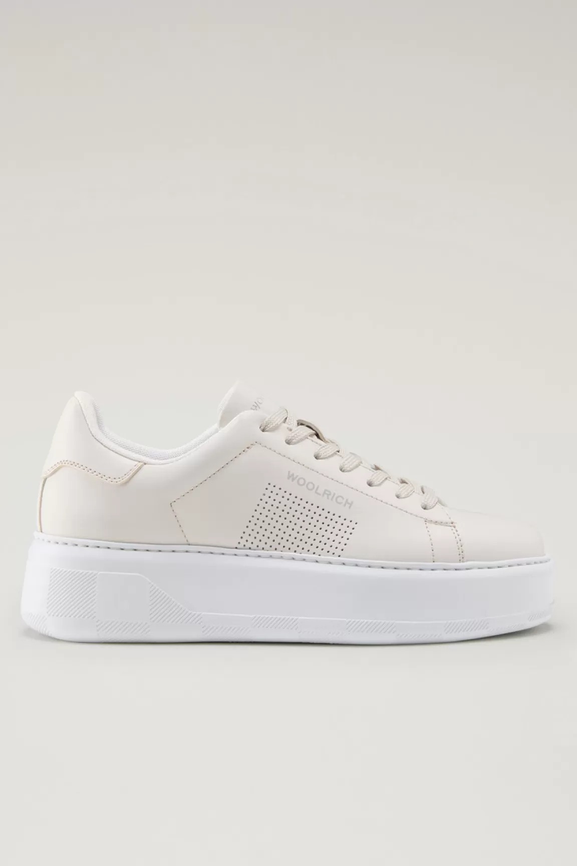 Woolrich Chunky Court Leren Sneakers Met Microperforaties Cream Cheap