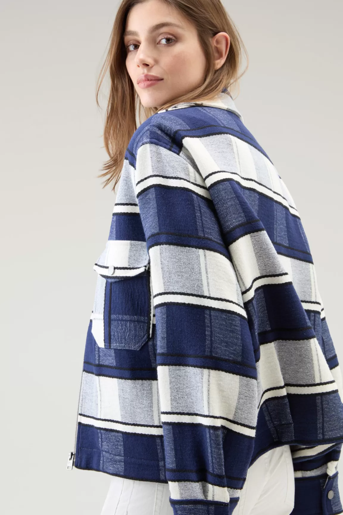 Woolrich Gentry Overhemdjack In Een Mix Van Gerecycled Katoen En Manteco Twilight Blue Check Sale
