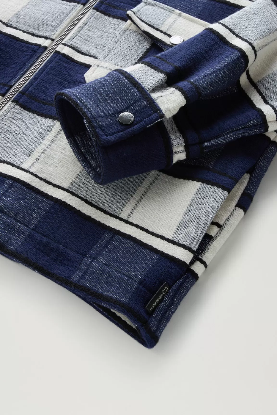 Woolrich Gentry Overhemdjack In Een Mix Van Gerecycled Katoen En Manteco Twilight Blue Check Sale