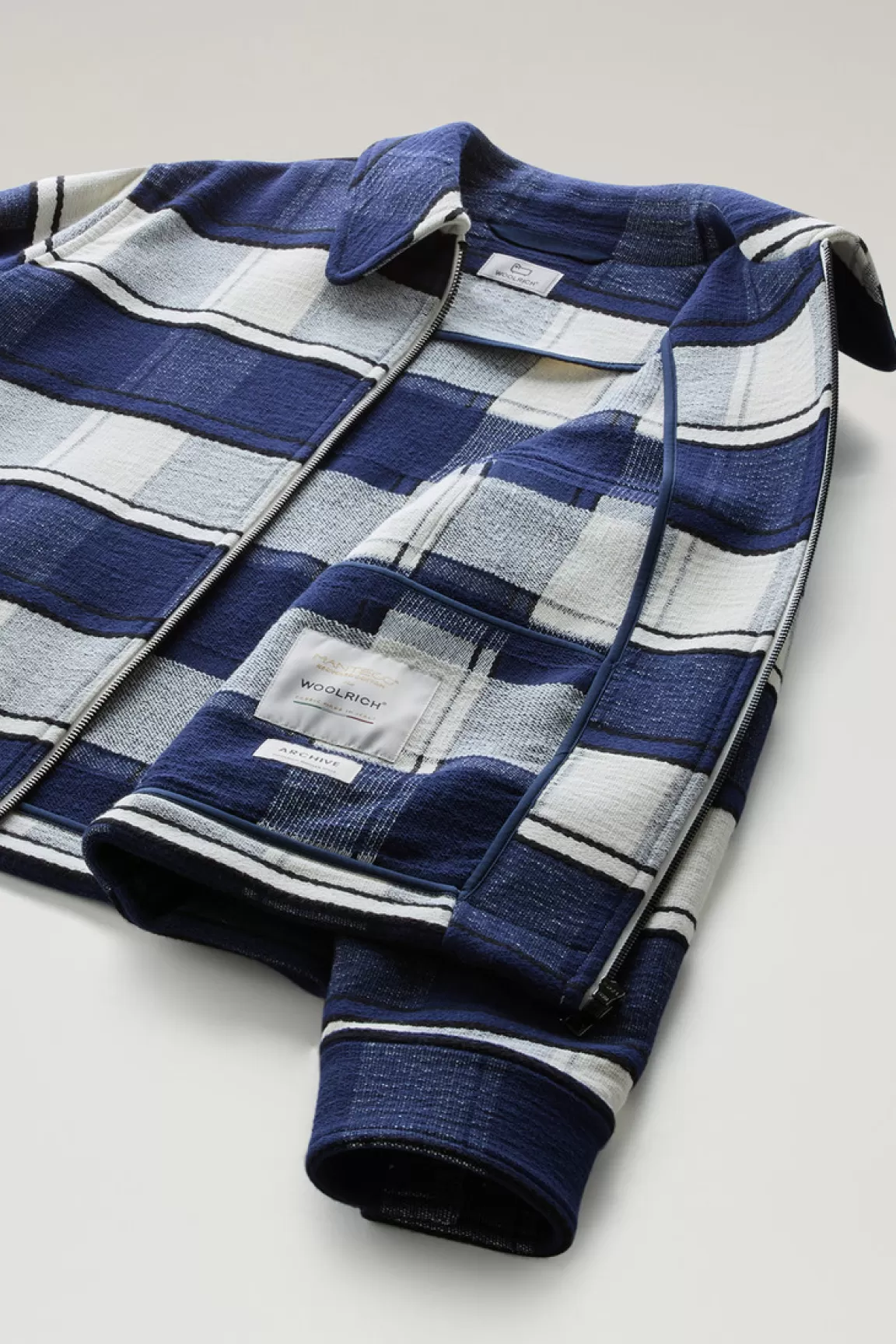 Woolrich Gentry Overhemdjack In Een Mix Van Gerecycled Katoen En Manteco Twilight Blue Check Sale