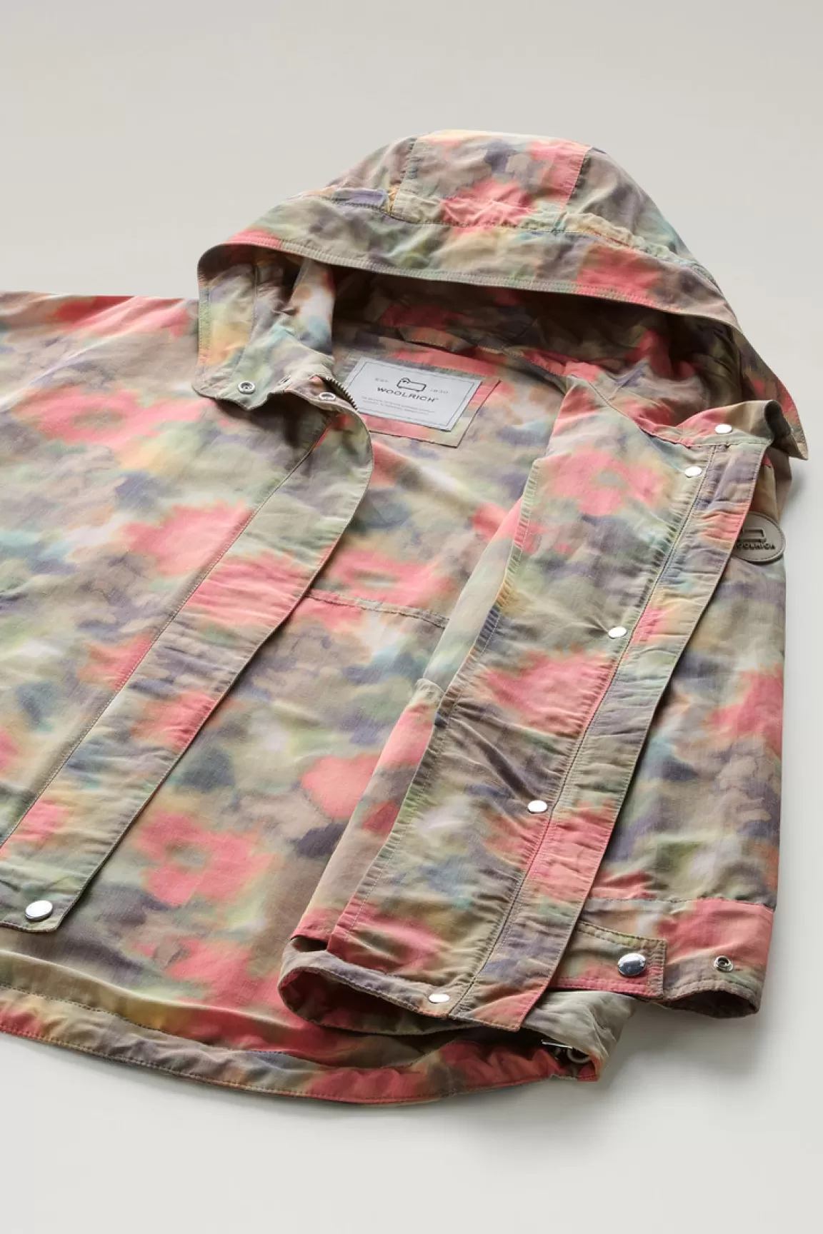 Woolrich Jack Van Een Mix Van Linnen En Katoen Met Meerkleurige Opdruk Sage Chine Hot
