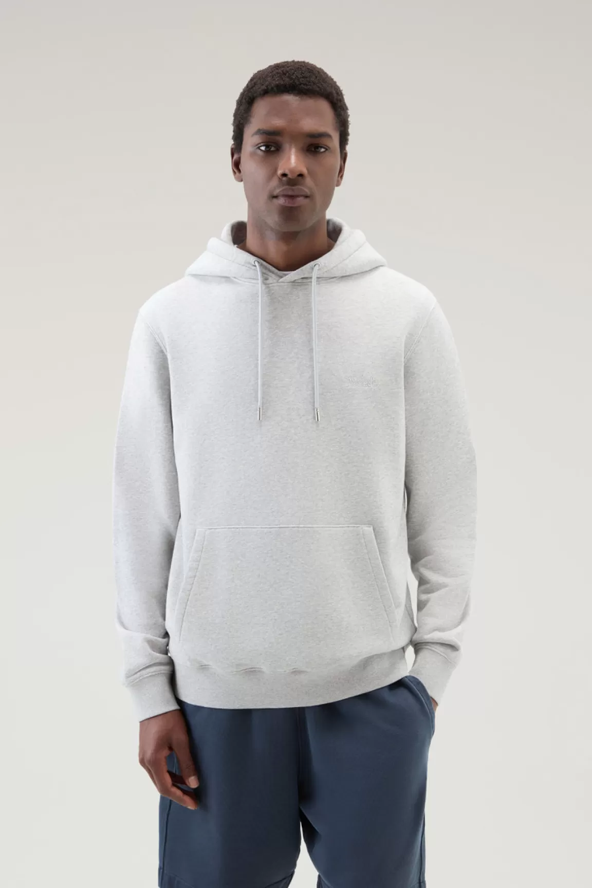 Woolrich Katoenmix Hoodie Met Geborduurd Logo Light Grey Melange Fashion