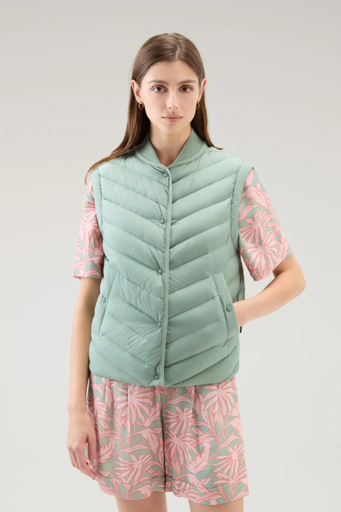 Woolrich Microvezel Bodywarmer Met Chevron Wattering Sage Shop