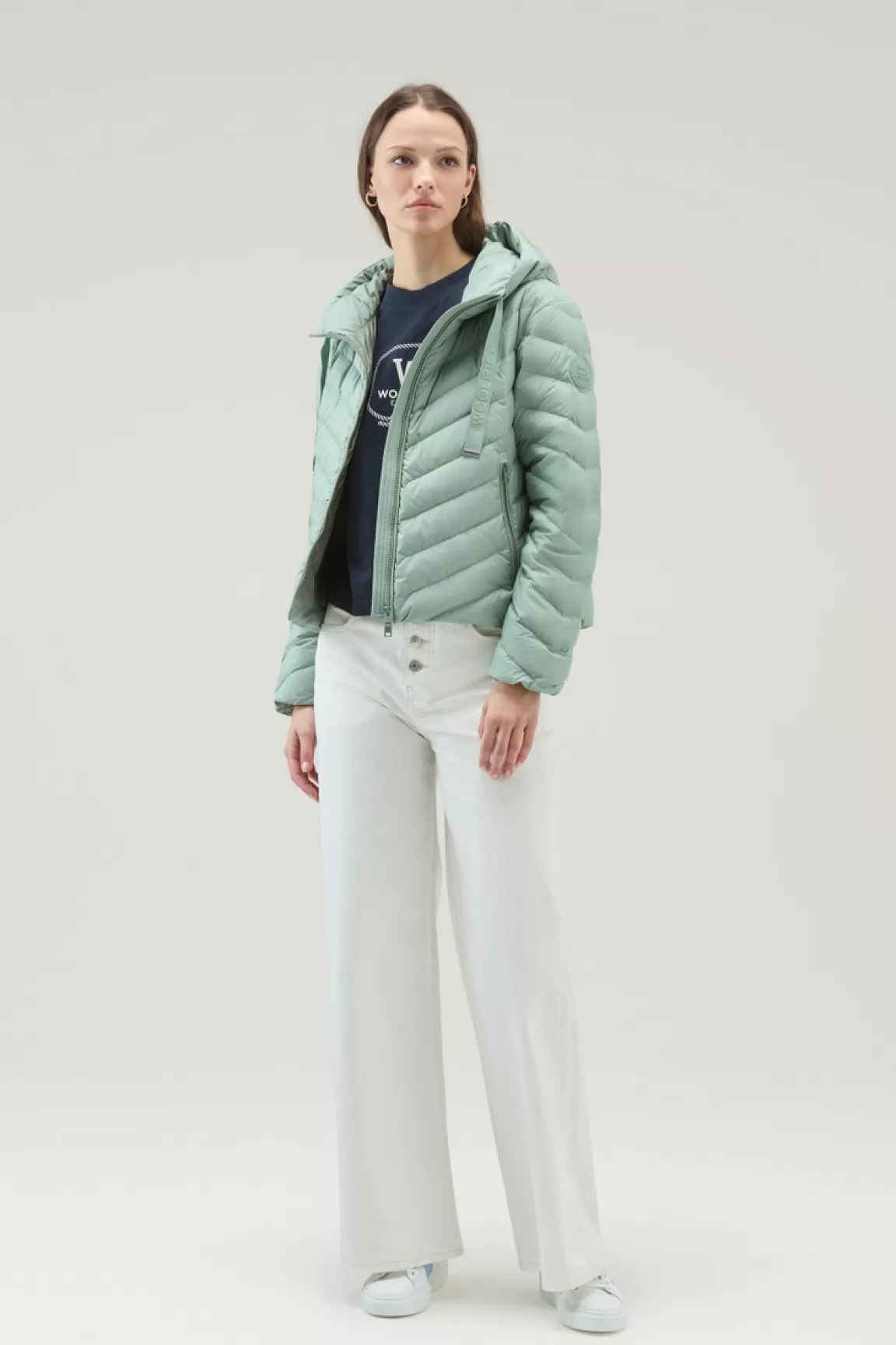 Woolrich Microvezel Jack Met Chevron Wattering En Capuchon Sage Clearance