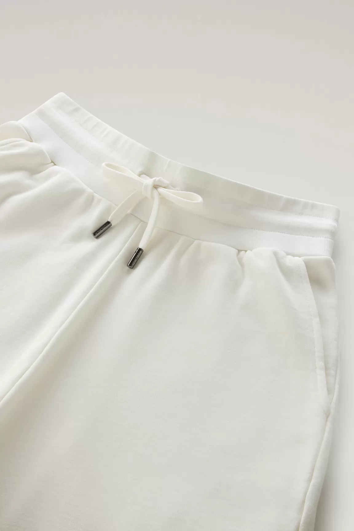 Woolrich Sportieve Bermuda Van Zuiver Badstof Katoen Met Trekkoord Plaster White Cheap