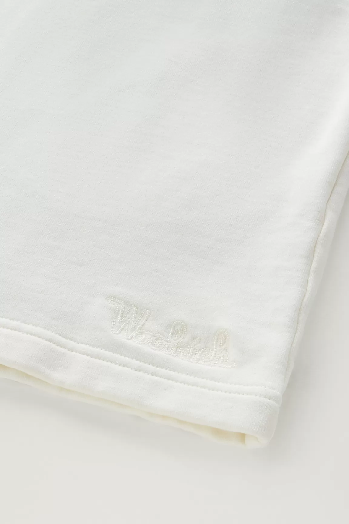 Woolrich Sportieve Bermuda Van Zuiver Badstof Katoen Met Trekkoord Plaster White Cheap