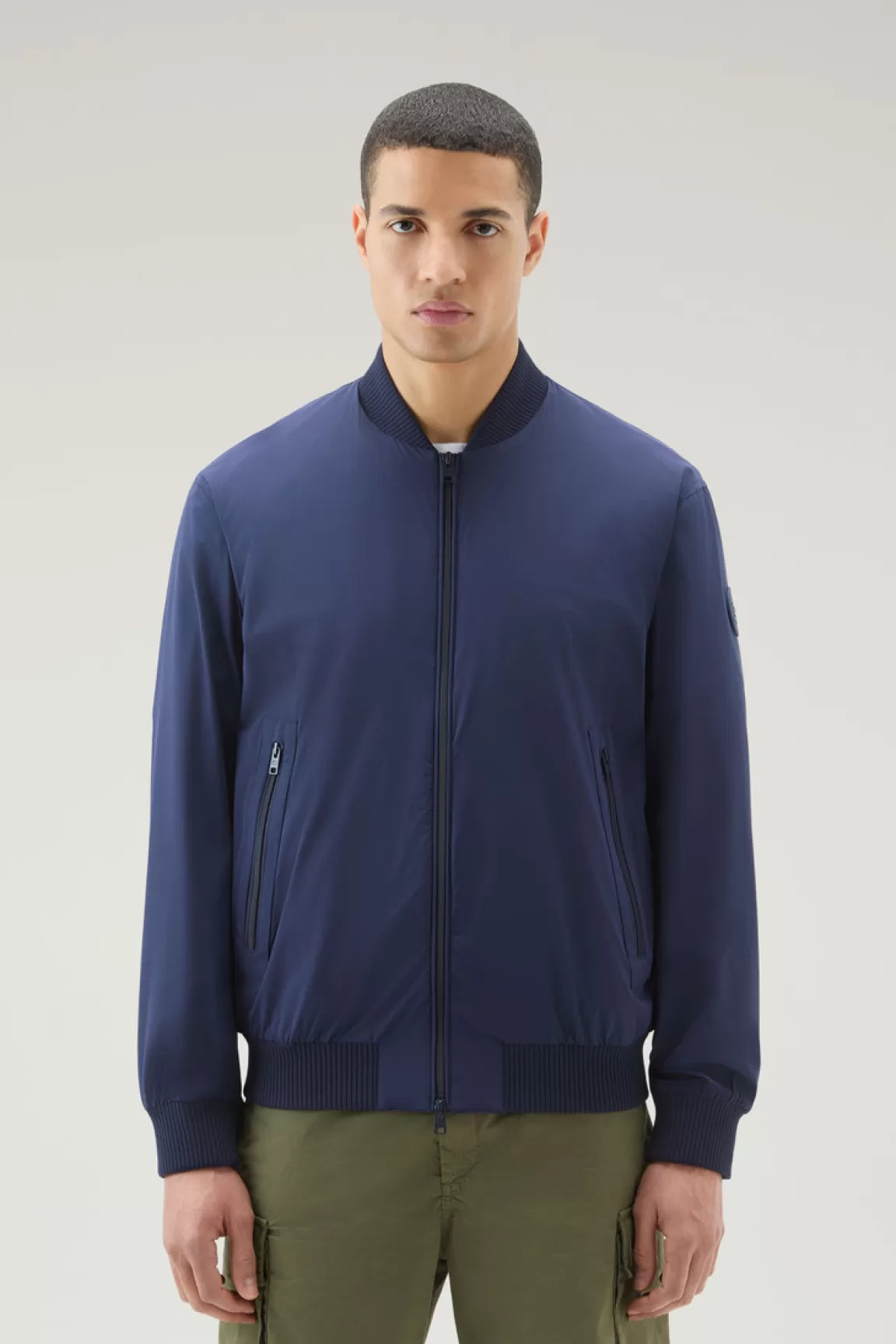 Woolrich Stretch Nylon Bomberjack Met Matte Afwerking Maritime Blue Best Sale