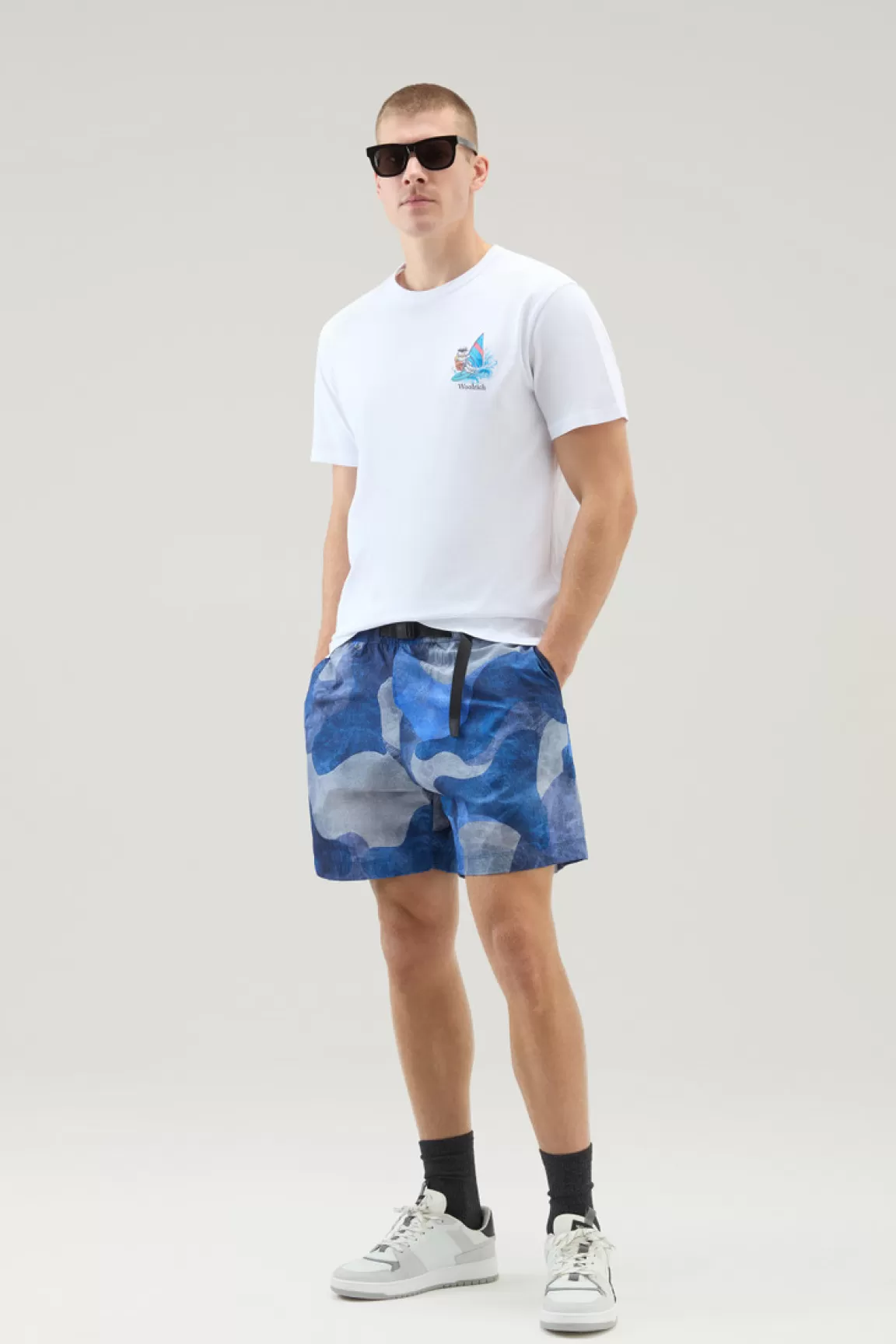 Woolrich T-shirt Voor Jongens Van Zuiver Katoen Met Grafische Print Bright White Hot