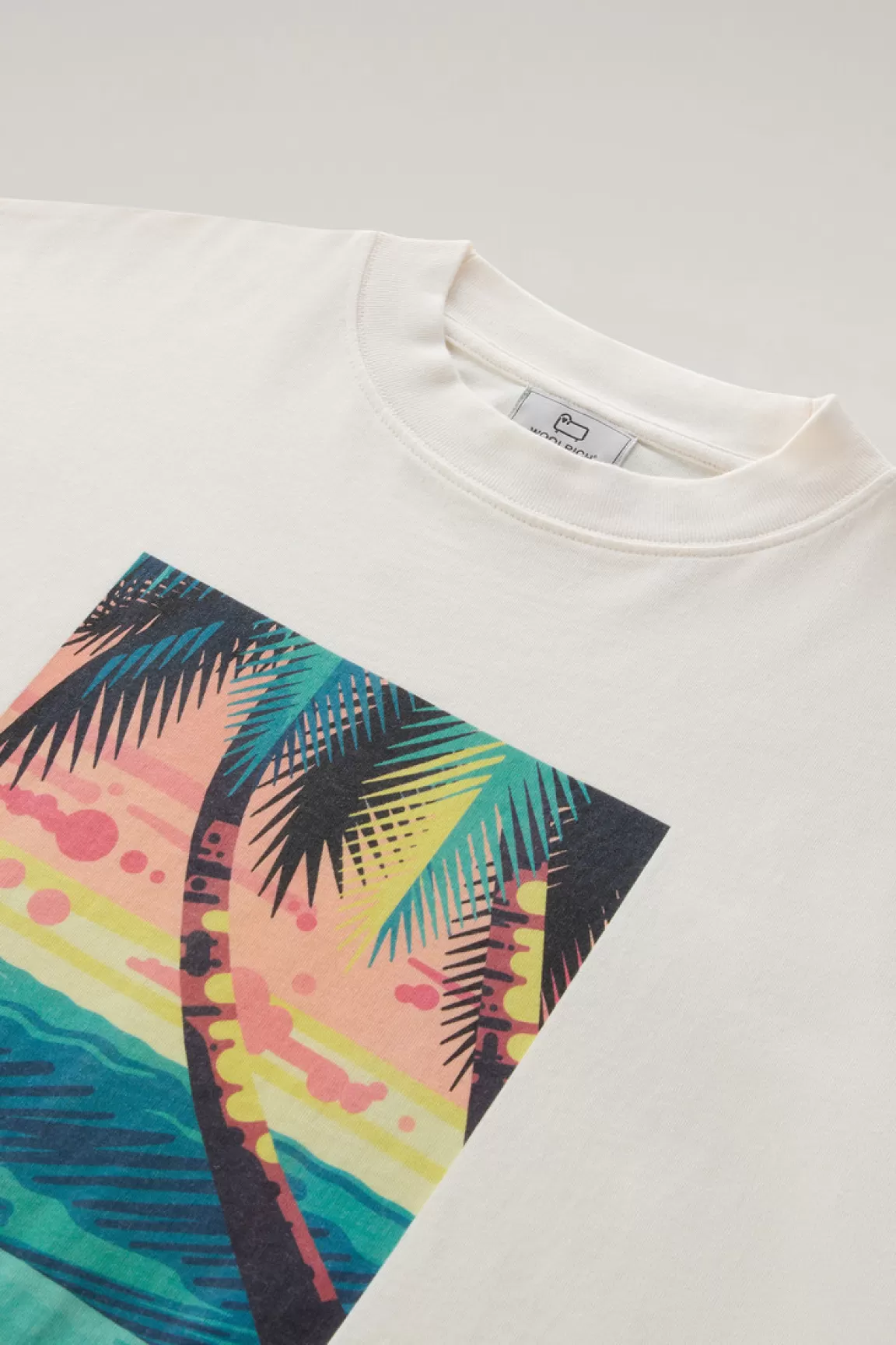 Woolrich T-shirt Voor Jongens Van Zuiver Katoen Met Grafische Print Plaster White New