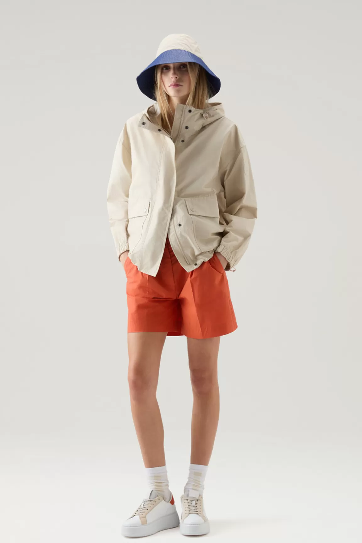 Woolrich Waxed Jack In Een Mix Van Katoen En Nylon Met Capuchon Light Oak Hot