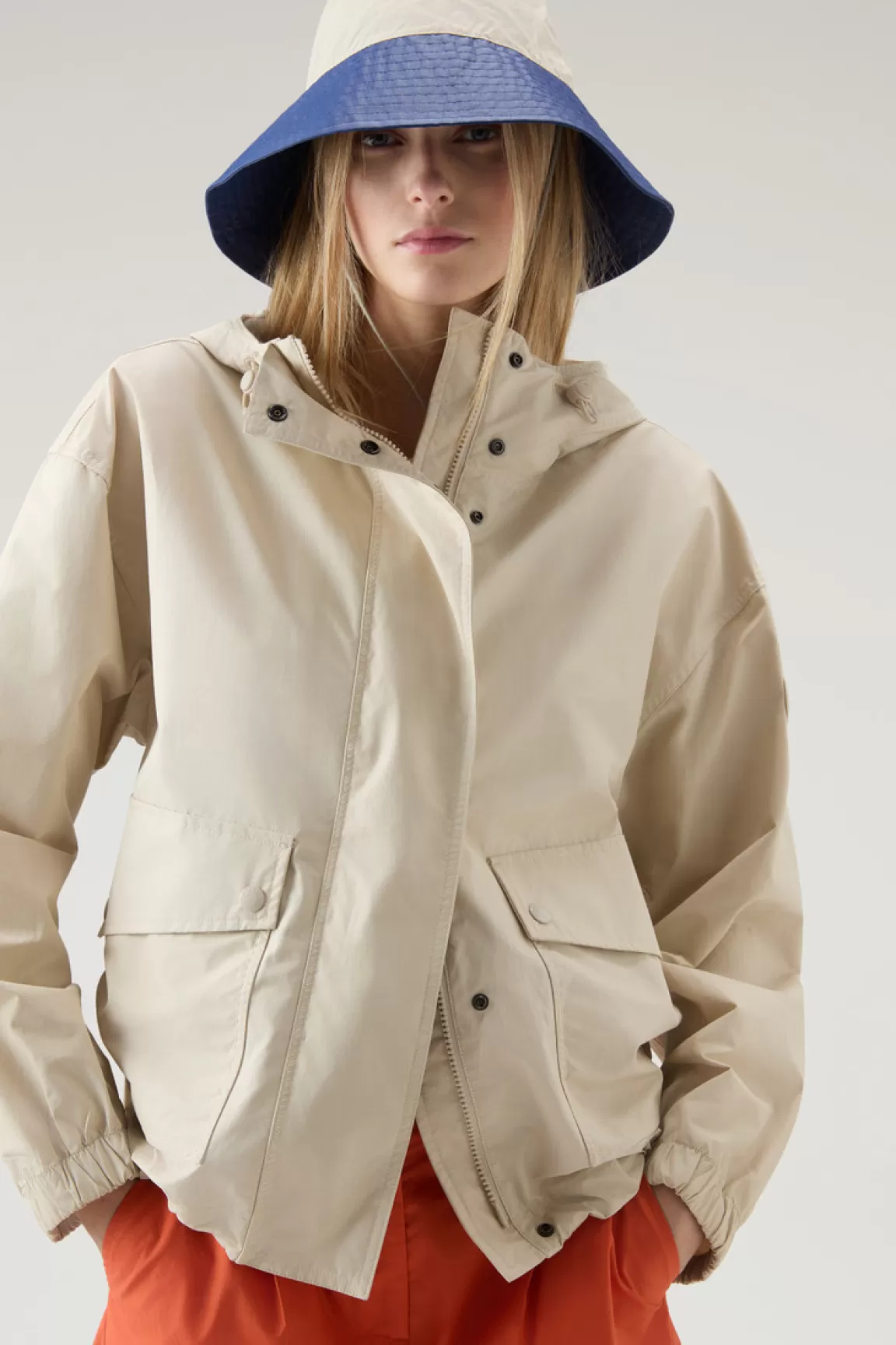 Woolrich Waxed Jack In Een Mix Van Katoen En Nylon Met Capuchon Light Oak Hot