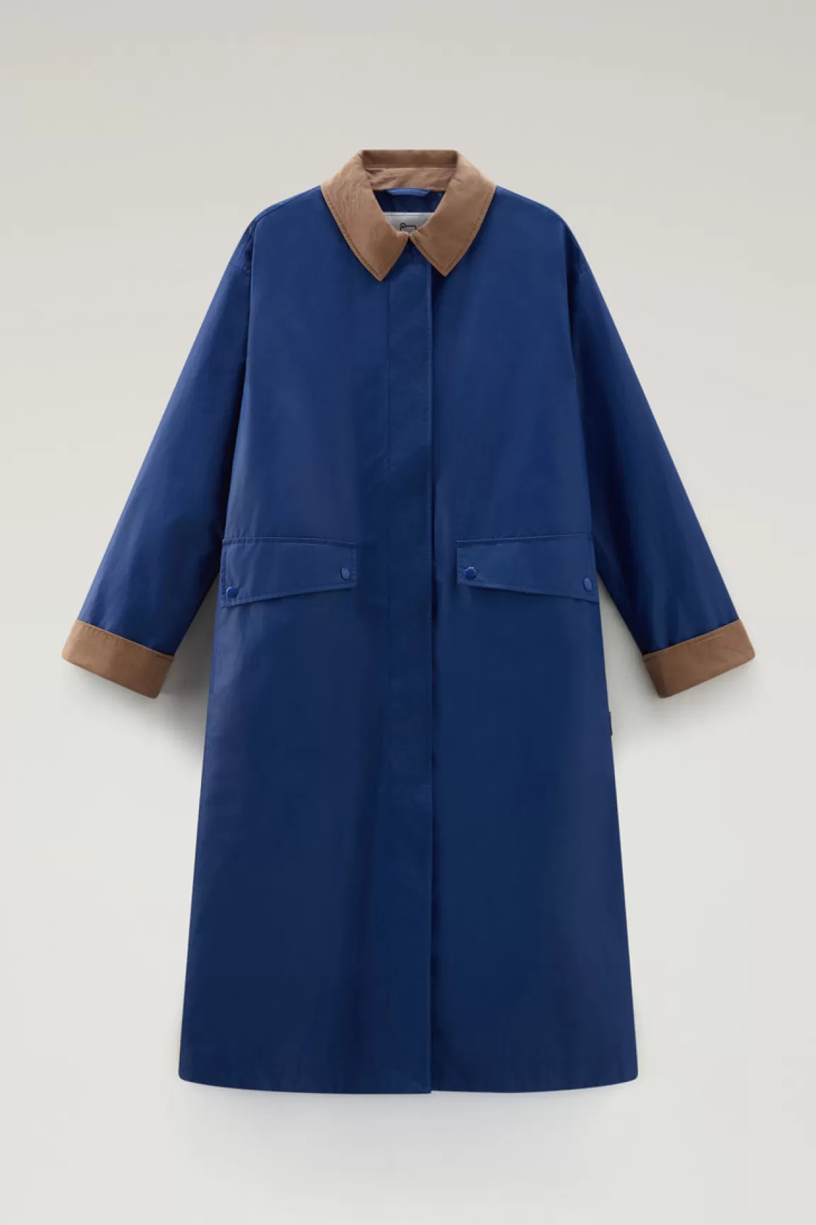 Woolrich Waxed Trenchcoat Van Een Mix Van Katoen En Nylon Met Puntkraag Twilight Blue Clearance