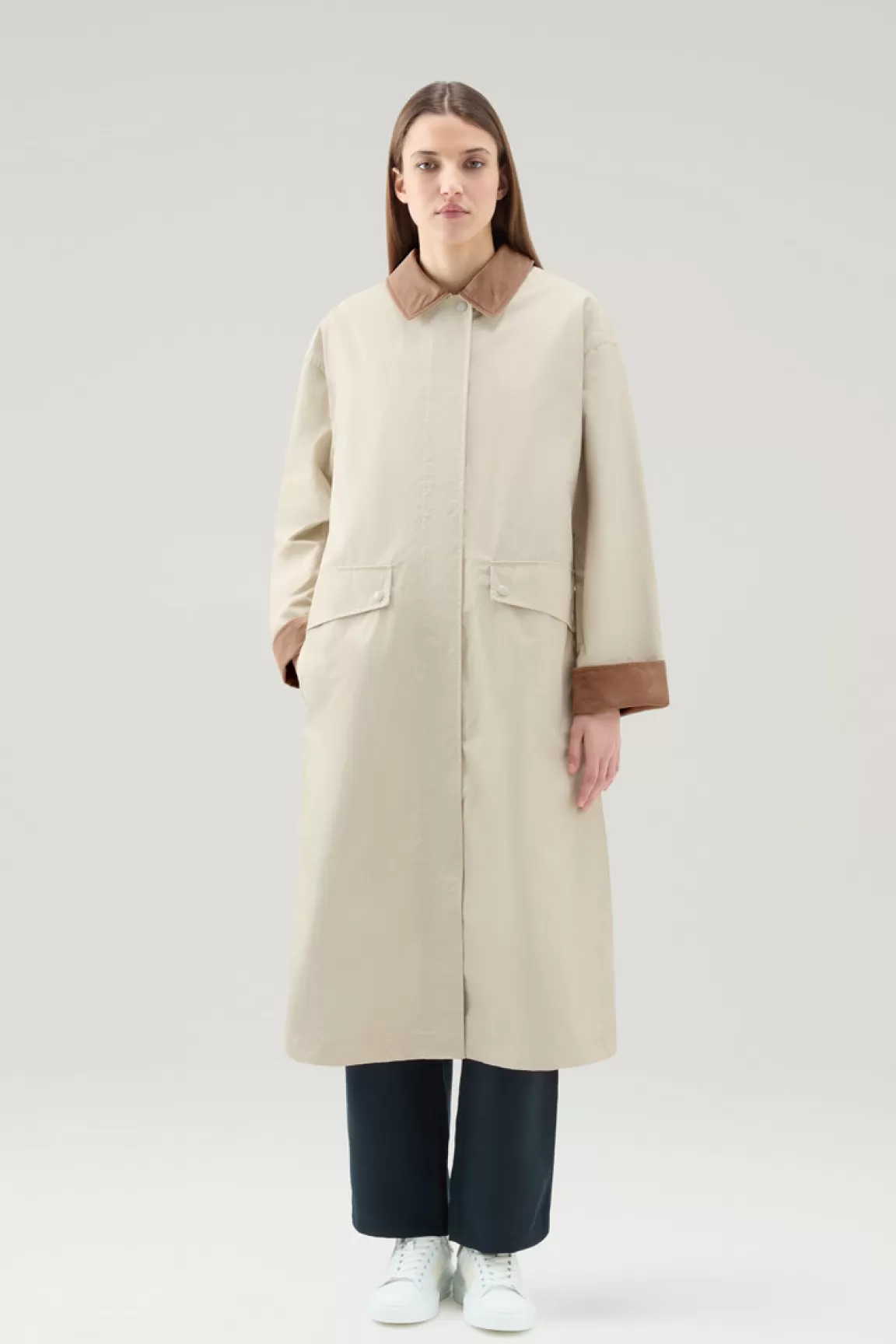 Woolrich Waxed Trenchcoat Van Een Mix Van Katoen En Nylon Met Puntkraag Light Oak Clearance
