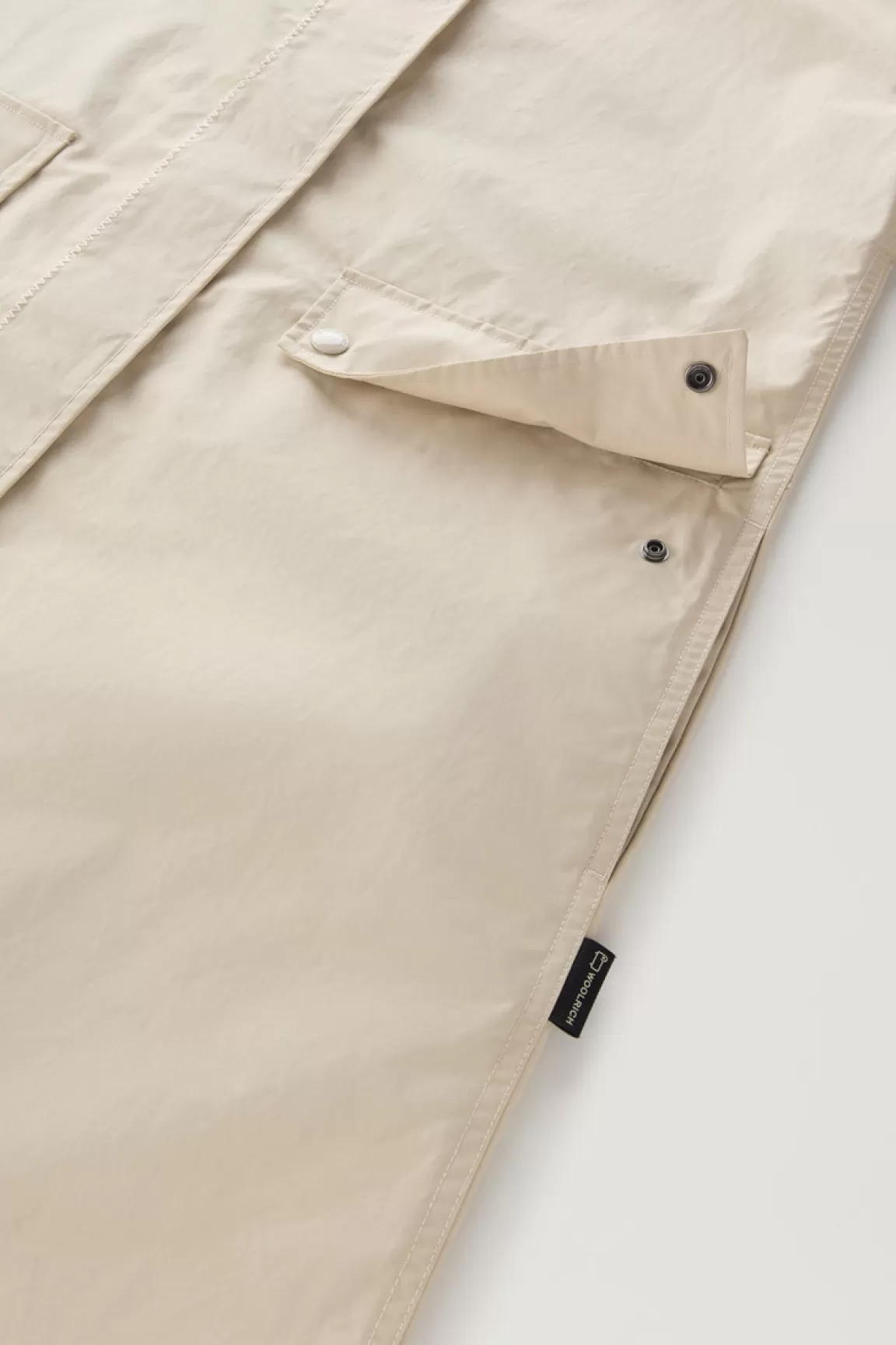 Woolrich Waxed Trenchcoat Van Een Mix Van Katoen En Nylon Met Puntkraag Light Oak Clearance