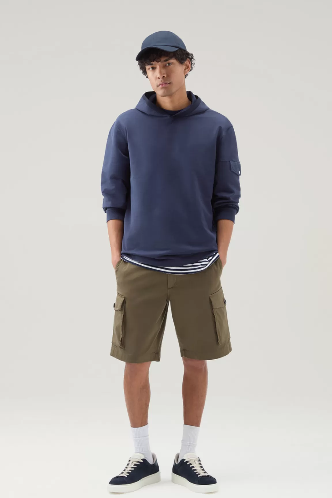 Woolrich Zuiver Katoenen Sweater Met Capuchon En Zak Maritime Blue Outlet