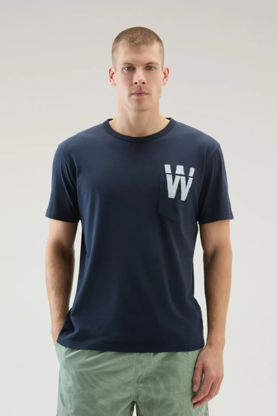 Woolrich Zuiver Katoenen T-shirt Met Zak Melton Blue Best Sale